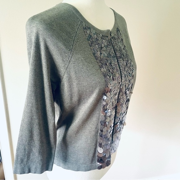 Ann Taylor Silk Dressy Cardigan | Gray Sequin Gradient | 3/4 Sleeve | Size M - Picture 3 of 10